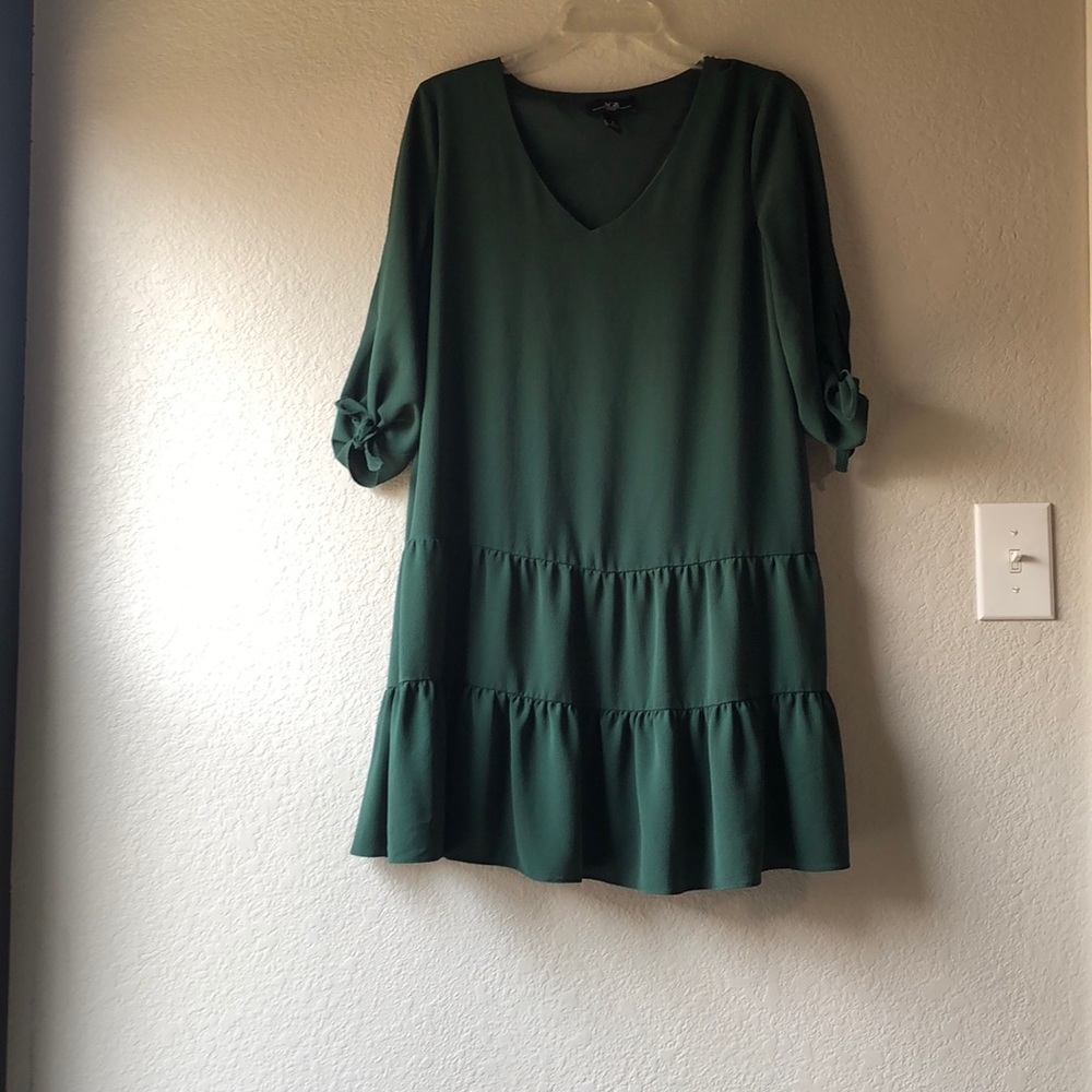 Green casual dress